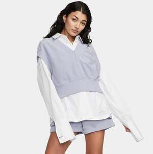 Nike Sportswear Women's Size S V-Neck Cropped Sweater Vest